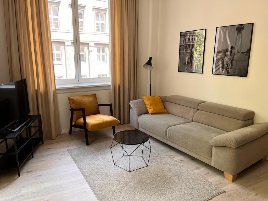 Апартаменти Skau Gajova Family Two Bedroom With A Terrace Free Parking *